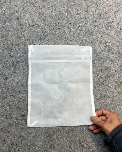 White Mesh Laundry Bag with Zipper