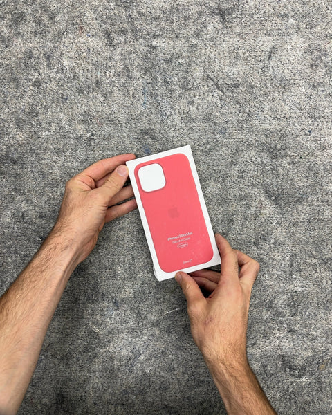 Brand New Apple iPhone 13 Pro Max Silicone Case with MagSafe