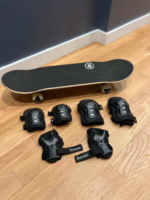 Magneto Kids Skateboard